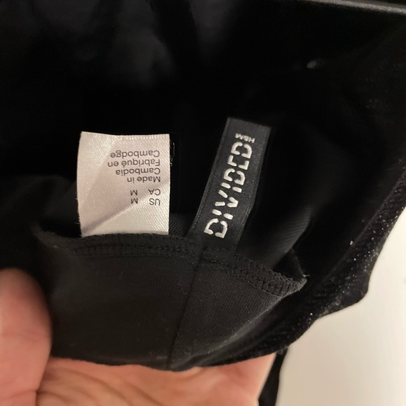 🐧2/$15 H&M Sparkly Sphagetti Strap A-Line Skater Dress - Picture 5 of 5